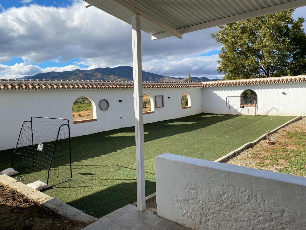Cuartos Y Desayunos Hacienda Los Olivos Alora Luaran gambar